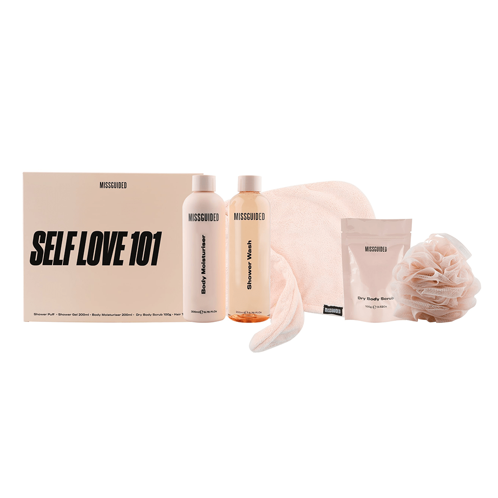 Missguided Women's Perfume Missguided Self Love 101 Gift Set (Shower Gel 200ml + Body Moisturiser 200ml + Hair Towel + Shower Puff + Dry Body Scrub 100ml)